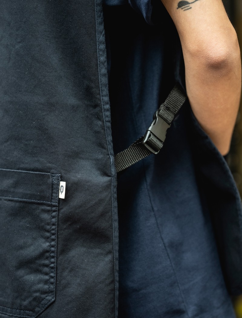 w1 Delantal Moka Navy