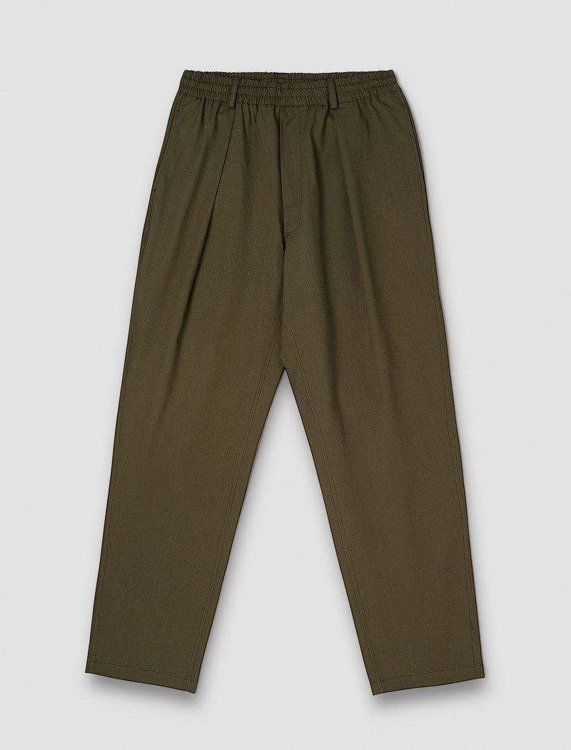 Pantalón verde traje sport camarero Pantalón verde traje sport camarero