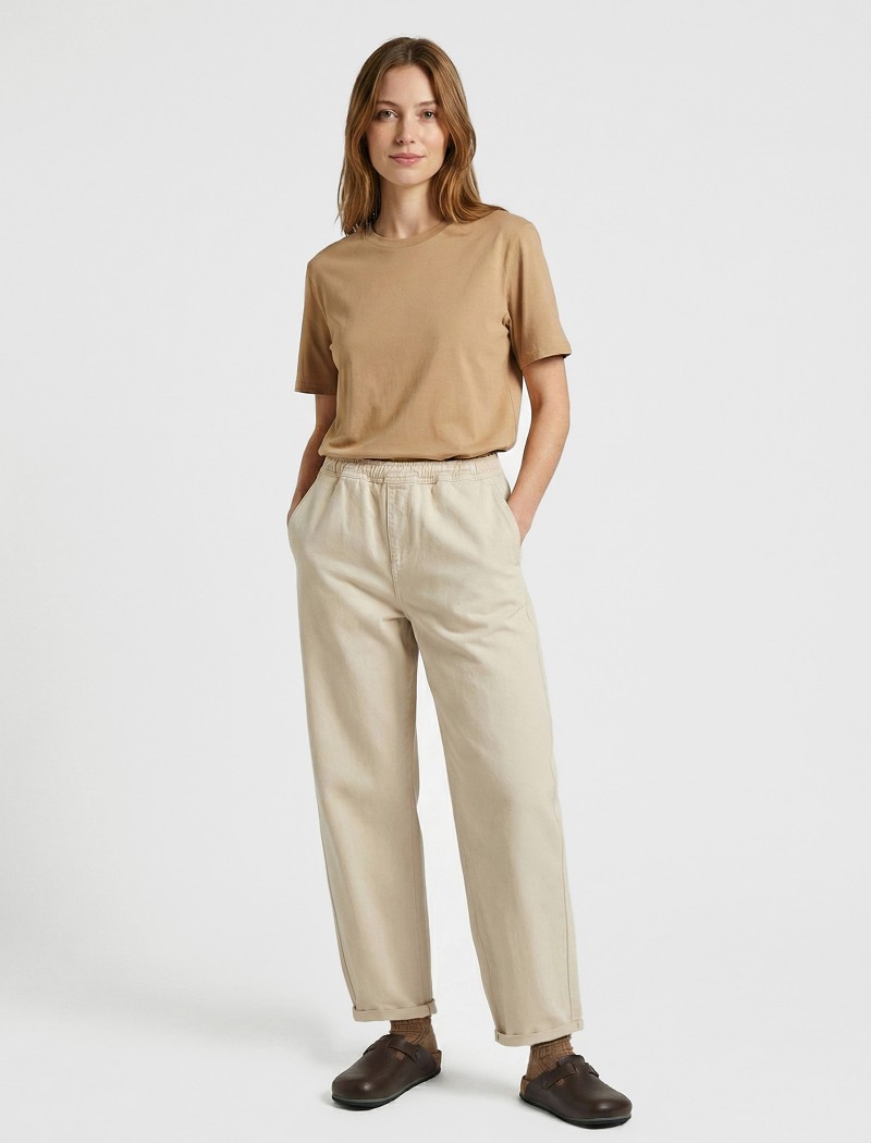 Pantalón denim blanco Pantalón denim blanco con cintura elástica